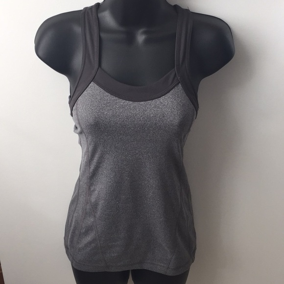 Used workout top. - Picture 1 of 4